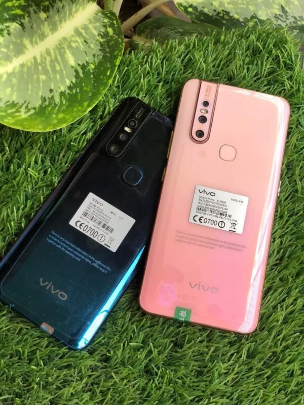 vivo v15 8/256gb